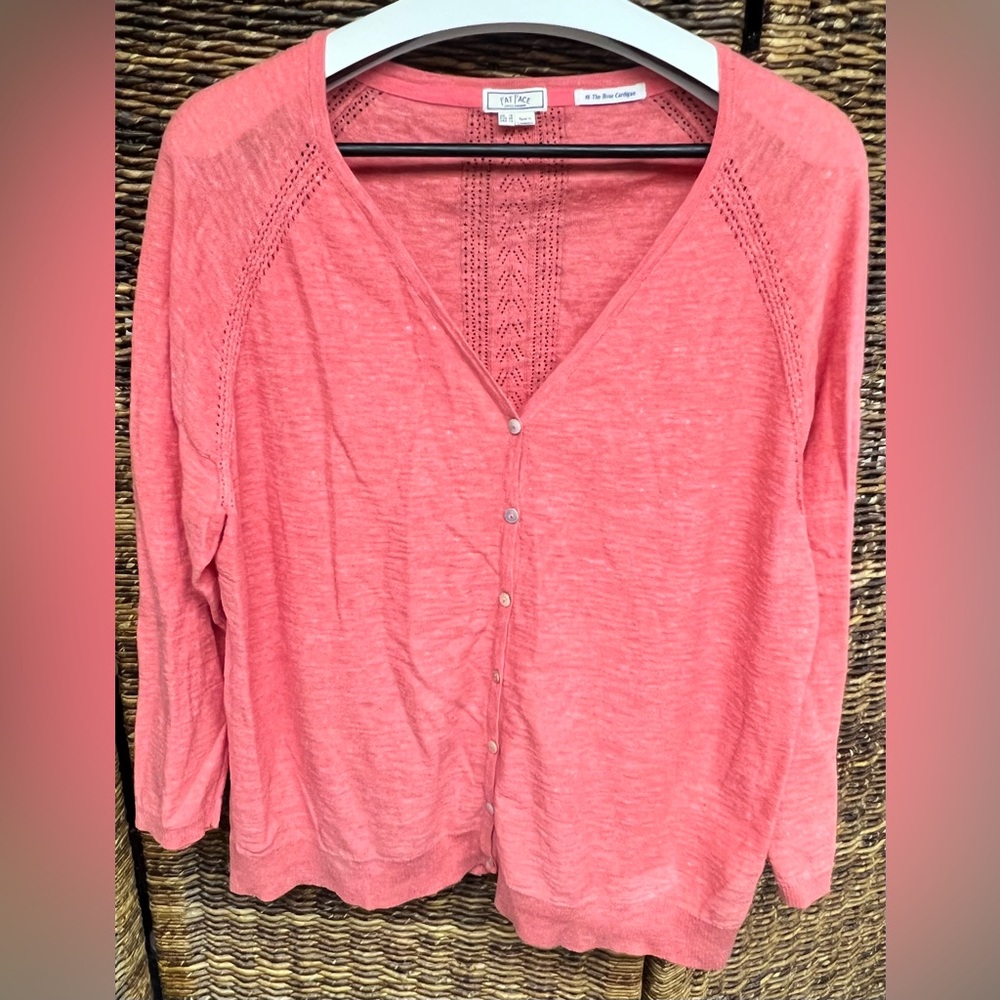 Fat Face- #8 Rose Knit Cardigan, US Size:14, Small fade bottom‎ front
